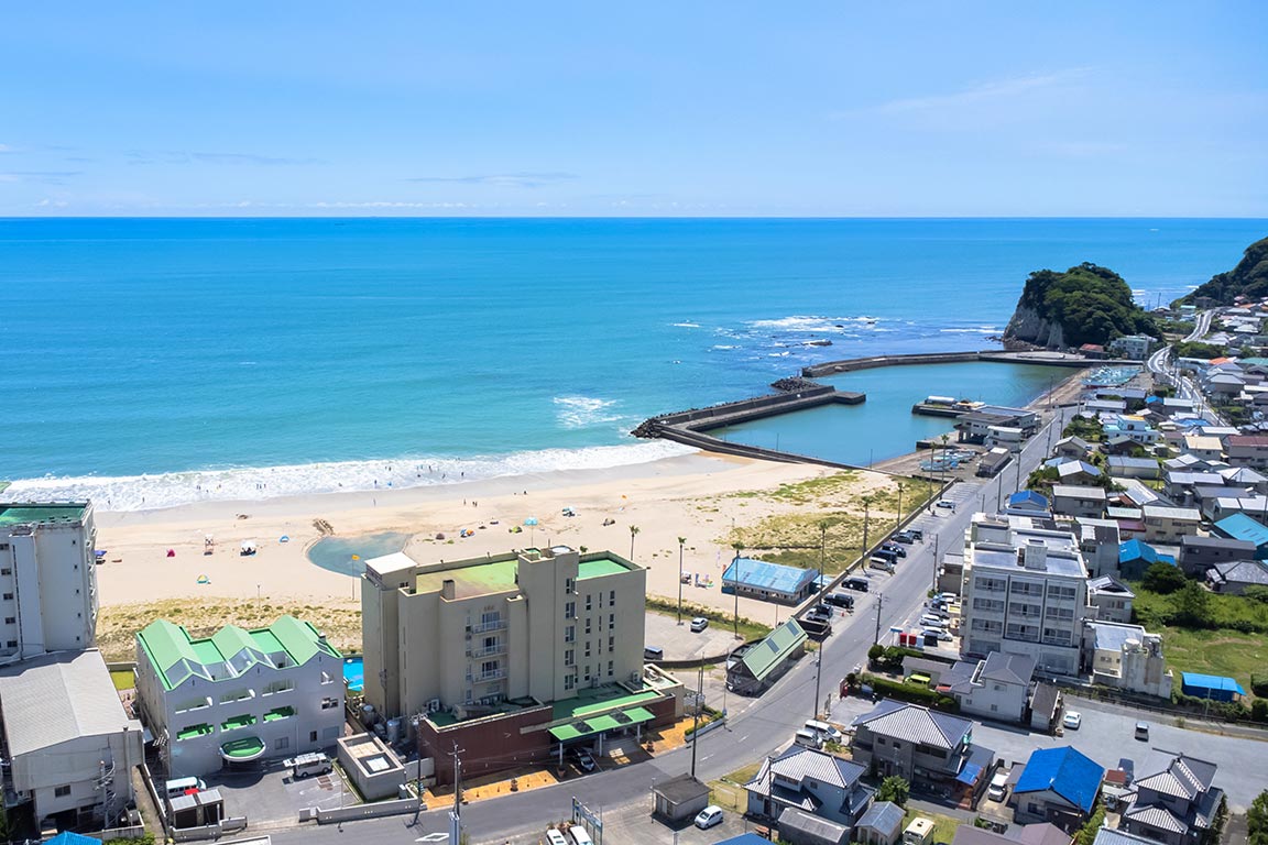 THE BONDS ビーチSPAリゾートグランピング -御宿- 外観