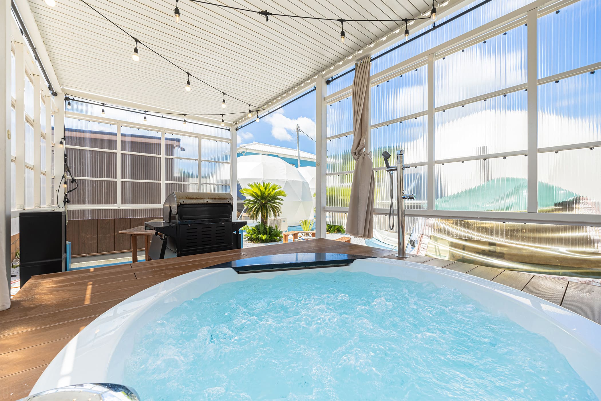 THE BONDS ビーチSPAリゾートグランピング -御宿- ジャグジー