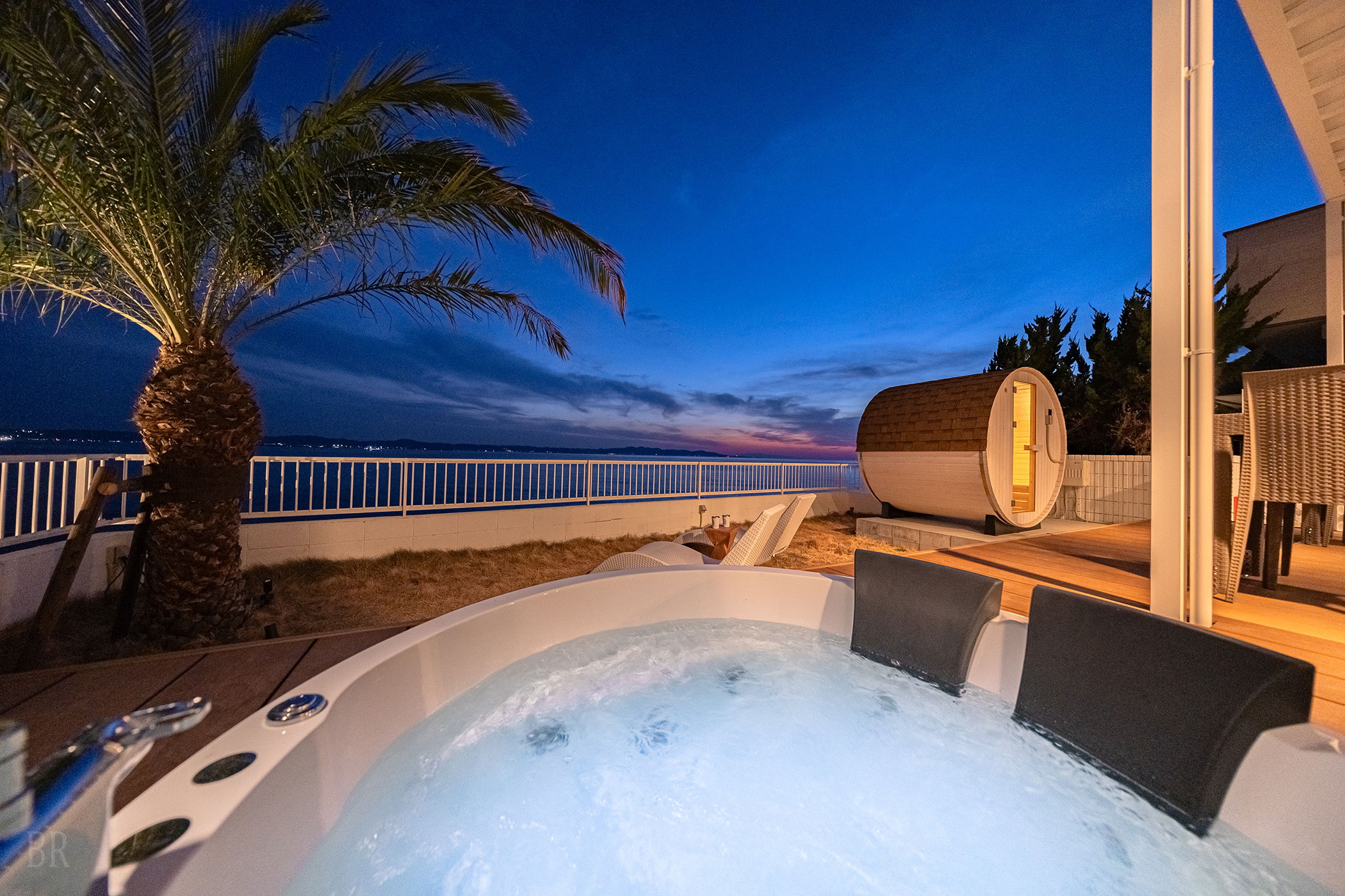 THE BONDS オーシャンフロントヴィラ‐千葉館山‐ ジャグジー